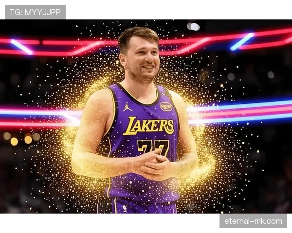 东契奇关键挡拆拉开空间提升球队季后赛得分效率